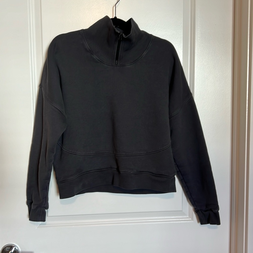Outdoor Voices charcoal grey quarter zip sweatshirt